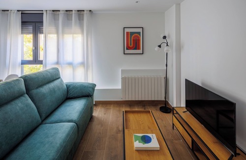 Logrono Apartment | DOUBLE FAMILY STUDIO WITH FREE PARKING