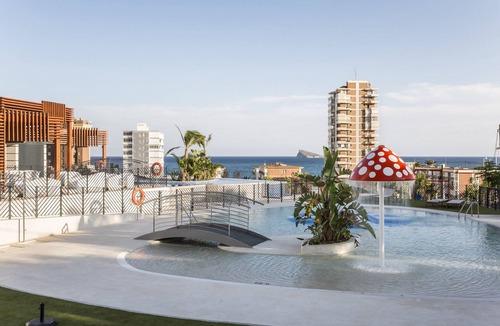 Cala Apartment | DRIVE 240 3 Bedrooms Apartments