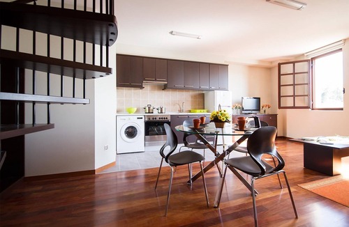 O Pindo Apartment | Duplex Apartment Solaina F