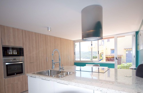 Tamariu Apartment | DUPLEX SUR MER WITH POOL/PENTHOUSE ON THE SEA WITH SWIMMING POOL - WIFI