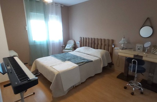 Figueres Apartment | Duplex with suite and Jacusi