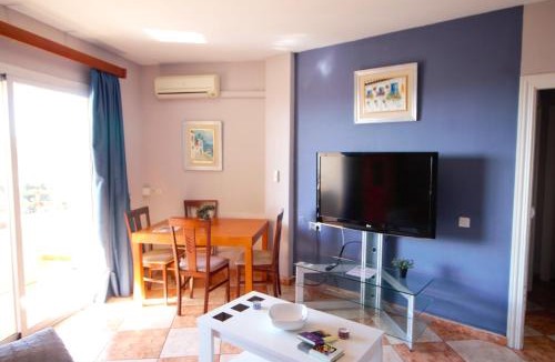 Carihuela Apartment | Duquesa 704 by IVI Real Estate