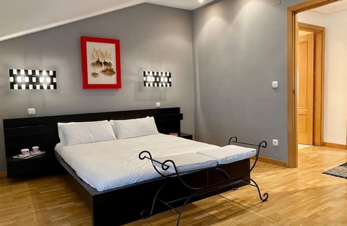 Haro Apartment | Ebro River Duplex Penthouse