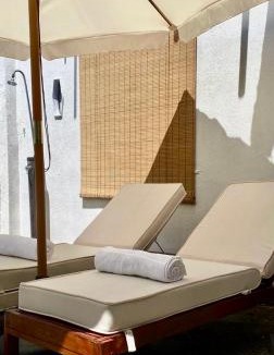 Ponferrada House | EDEN GARDEN b&b