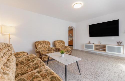 Gran Tarajal Apartment | Edificio El Baifo Loco - Constantin