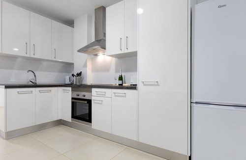 Adeje Apartment | Edificio Korner, Bright And Modern Apartment With Mountain View