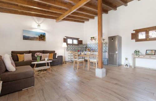 Santa Lucia House | El Algarrobero
