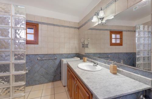 Mocanal House | El Almendro
