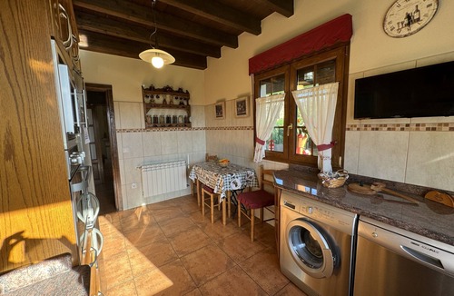 Santianes de Ola House | El Calerín House Cangas de Onís