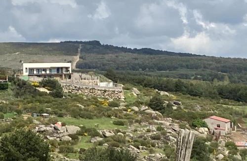 Navarredonda de Gredos Ski Chalet | El Cabezuelo