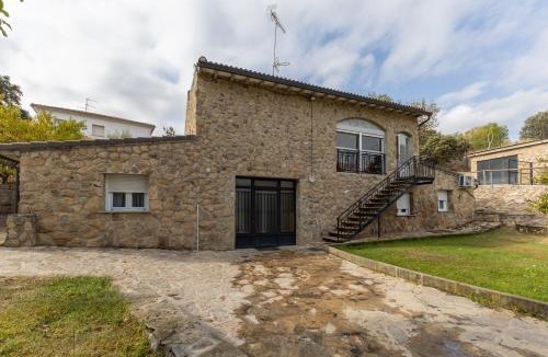 Burgohondo House | El Calderillo