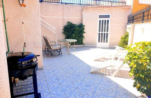 Santiago de la Ribera House | El Caprichito a 200 metros de la playa!