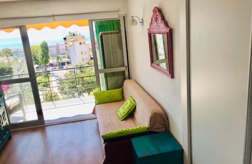Carihuela Apartment | El capricho de Cristy&Elena
