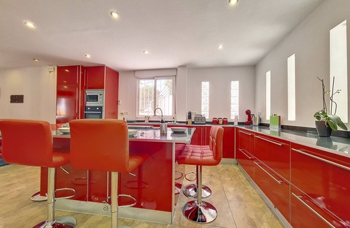 Lentiscar Villa | El Carmoli Villa with Private Pool - 9409