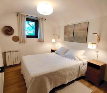 Sant Marti Vell House | El Celler - Can Bonet