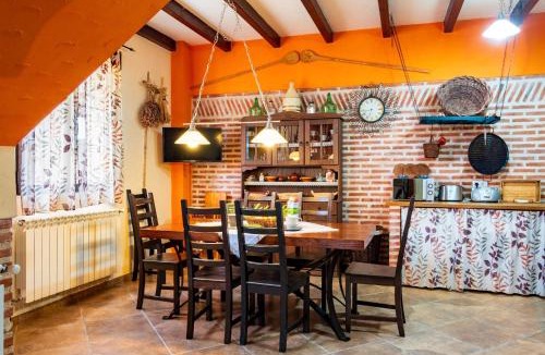 Nava de Bejar House | El Corral De La Antigua