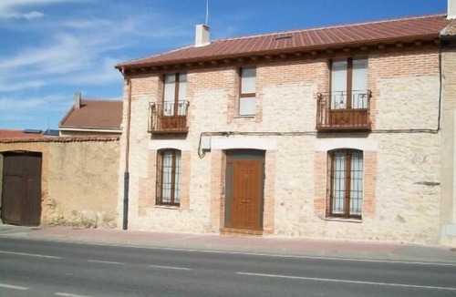 Carbonero el Mayor Cottage | El Encinar apartments for 2 people