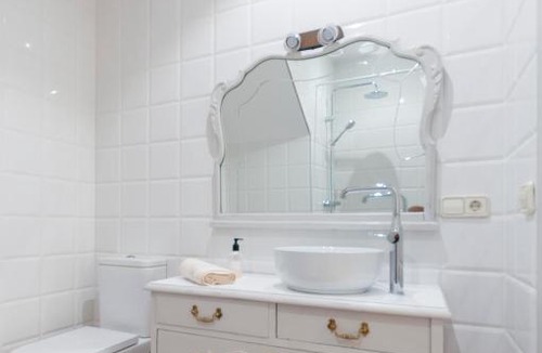Lleida Bed & Breakfast | El jardí de l'avet