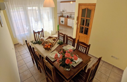 Candeleda House | El Loft Housing up to 10 people in Candeleda