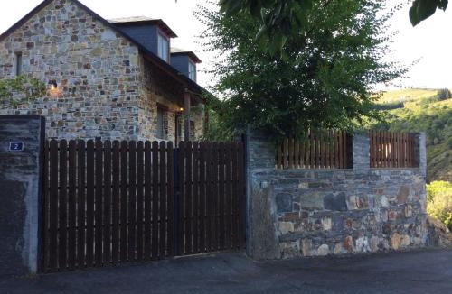 Villar de Otero House | El Mirador de los Trobos