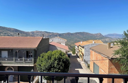 Noalejo Apartment | El Mirador de Sierra Mágina II (ideal for family travel)