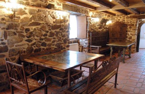 Barbadillo del Pez House | El Mirador Del Pedroso