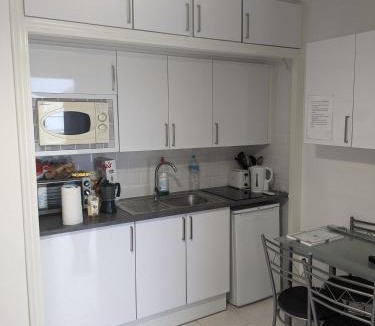 San Miguel de Salinas Apartment | El Mirador, Villamartin, Refurbished,cot to hire, WIFI, pool, parking