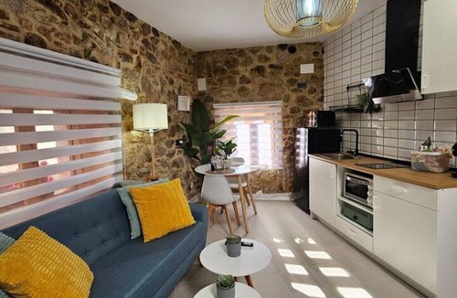Montanchez House | El Mirador, with Terrace and Jacuzzis