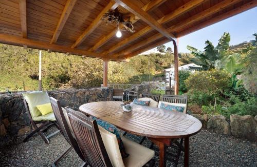 Las Rosas House | El Nogal