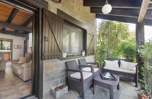 Palo House | El Olivar