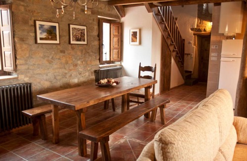 San Vitero Cottage | El Ramayal - Stone House with Covered Patio