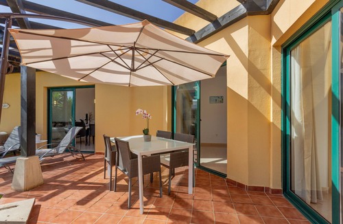 La Oliva Villa | El Refugio Vacation Home with Mountain Views, Private Pool, and Wi-Fi