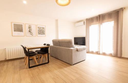 Beceite Apartment | El sueño del Búho 1. Adaptado, chimenea y terraza