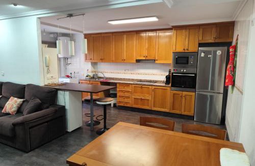 Elche Apartment | Elche stay 1, Amplio con garaje, 3 dormitorios, 2 baños