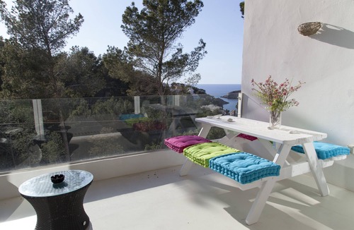 Cala Vadella Apartment | Elegant, vistamar, sunset, beach walk .