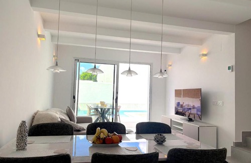 San Fulgencio Apartment | Elegante villa en san fulgencio