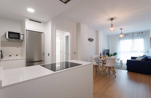 Las Palmas de Gran Canaria Ski Chalet | Eli Canteras - Park & Airco By CanariasGetaway