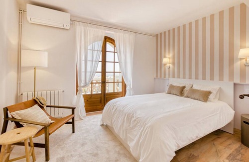 Palau-Saverdera Apartment | Emporda Apartment.