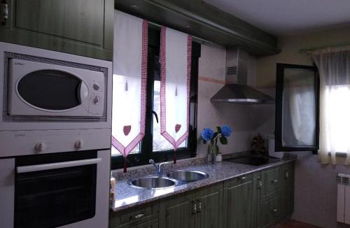 Castro House | En plena Ribera Sacra CasaCocó