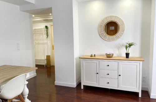 Zaragoza Old Town Apartment | Encantador apartamento de 125 m2 en pleno centro -Prime Video