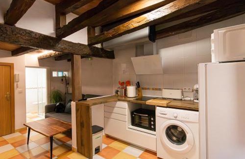 Old Town Apartment | ENCANTO CUENCA Mirada Al Arte
