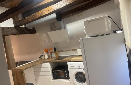 Old Town Apartment | ENCANTO CUENCA Mirada Al Arte