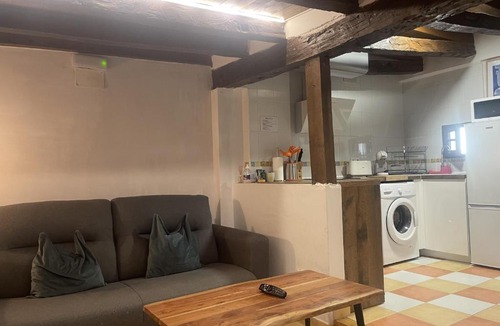 Old Town Apartment | ENCANTO CUENCA Mirada Al Arte