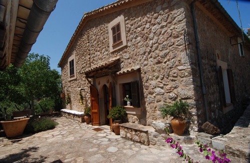 Fornalutx Cottage | "ES CLOT" CHARMING STONE COTTAGE IN OLIVE GROVE, BBQ, WIFI.PRIVACY