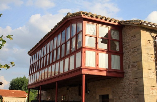 Naveda Cottage | Casa de Campoo up to 33 pax. Ideal for families with children.