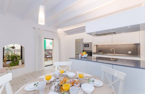 Costitx House | ES RECO - Chalet with terrace in Costitx. Free WiFi