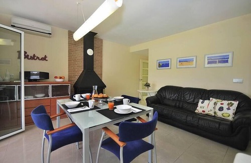 Calonge Villa | Just a 5-minute walk to the beach! Relax in style in this spacious villa.