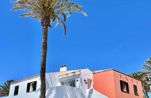 Son Blanc Apartment | Can Orhi with pool, paddle tennis and free Wi-Fi
