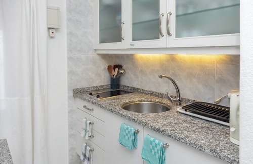 Vall-Llobrega Apartment | Apartment in villa. EXCLUSIVE USE OF A MAGNIFICENT SALT POOL.