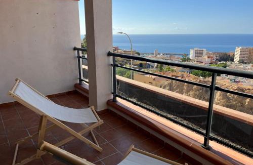 Aguadulce Apartment | Espacioso Dúplex con terraza y vistas